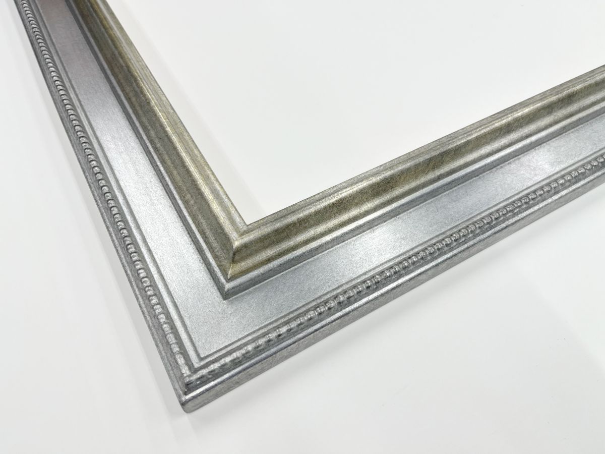 Dolamite - Mirror in a deluxe handmade frame